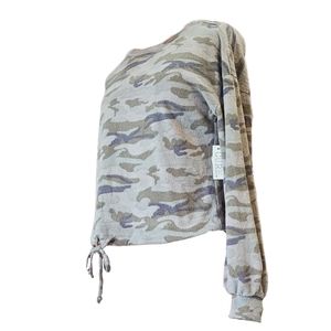 CURE Fleece Camouflage Long-Sleeve Sweater Pullover Top Size M NWT